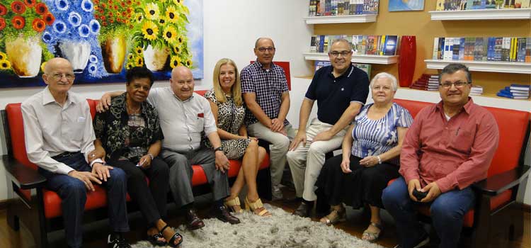 VIAJANDO, APRENDIENDO Y CONFRATERNIZANDO