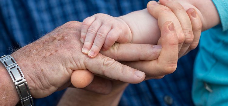HONRARAS A TU PADRE Y A TU MADRE