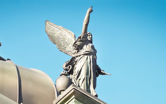 Los ángeles y su misión