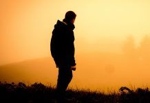 ¿POR QUÉ EL HOMBRE ES UN SER MORAL? El-hombre