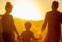 EL HOGAR Y LA FAMILIA El hogar y la familia