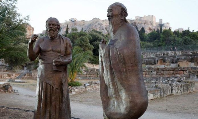 Sócrates y Confucio