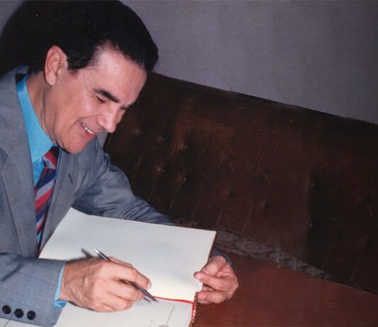 UNA DESPEDIDA TEMPORAL: DIVALDO PEREIRA FRANCO Una despedida temporal: Divaldo Pereira Franco